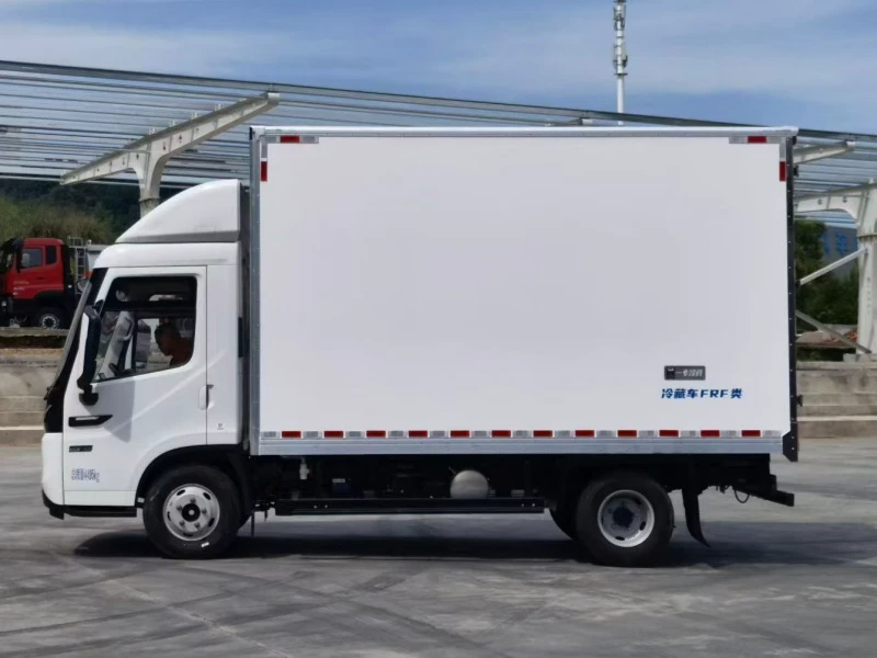 Foton 4.2m Electric Refrigerated Truck