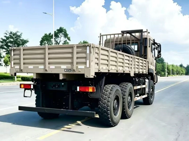 Dongfeng 6×6 Off-Road Troop Transport Truck 04 Dongfeng 6×6 Off-Road Troop Transport Truck 04