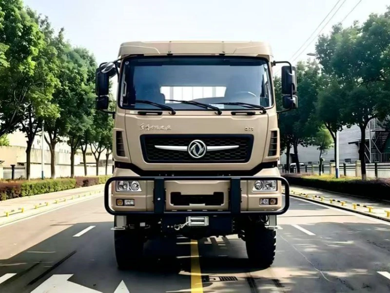 Dongfeng 6×6 Off-Road Troop Transport Truck