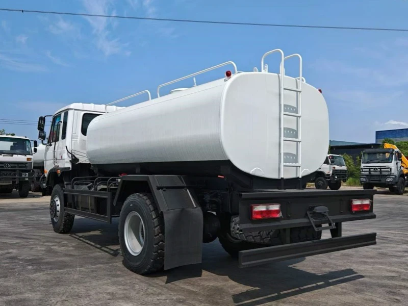 Dongfeng 4×4 Water Tanker Truck
